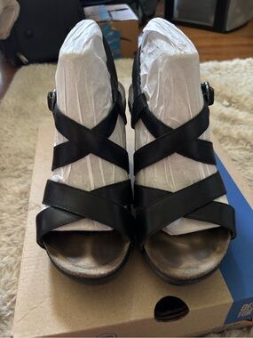 Dansko Black Leather Crisscross Strap Sandals